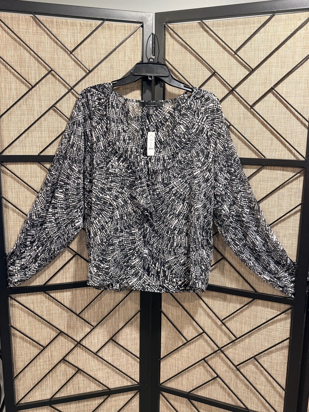 WHBM - Black & White Abstract Print Blouse Sheer Sleeves w/ Ruffle Detail - XL